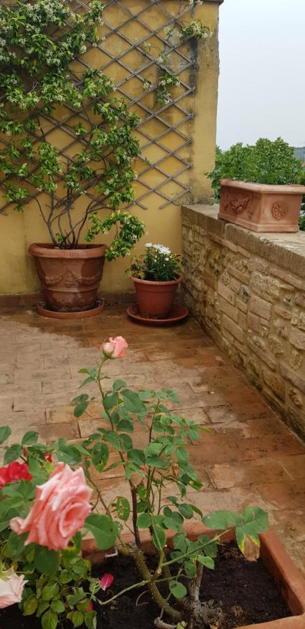 סן ג'ימיניאנו B&B Palazzo Al Torrione 2 מראה חיצוני תמונה