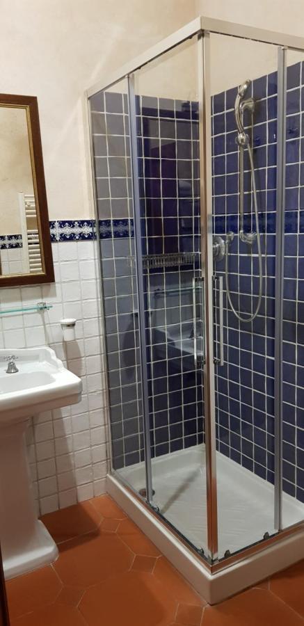 סן ג'ימיניאנו B&B Palazzo Al Torrione 2 מראה חיצוני תמונה