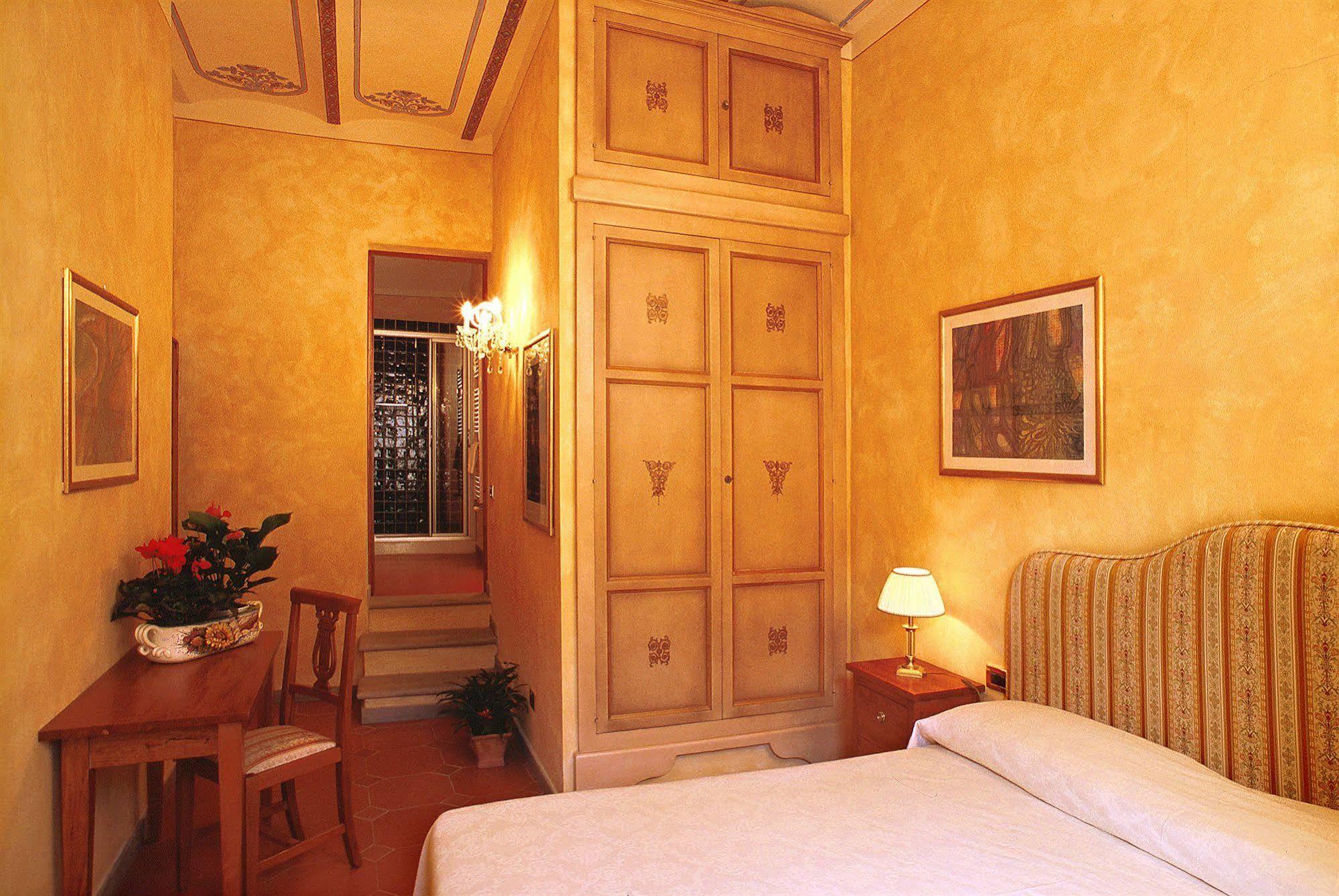 סן ג'ימיניאנו B&B Palazzo Al Torrione 2 מראה חיצוני תמונה