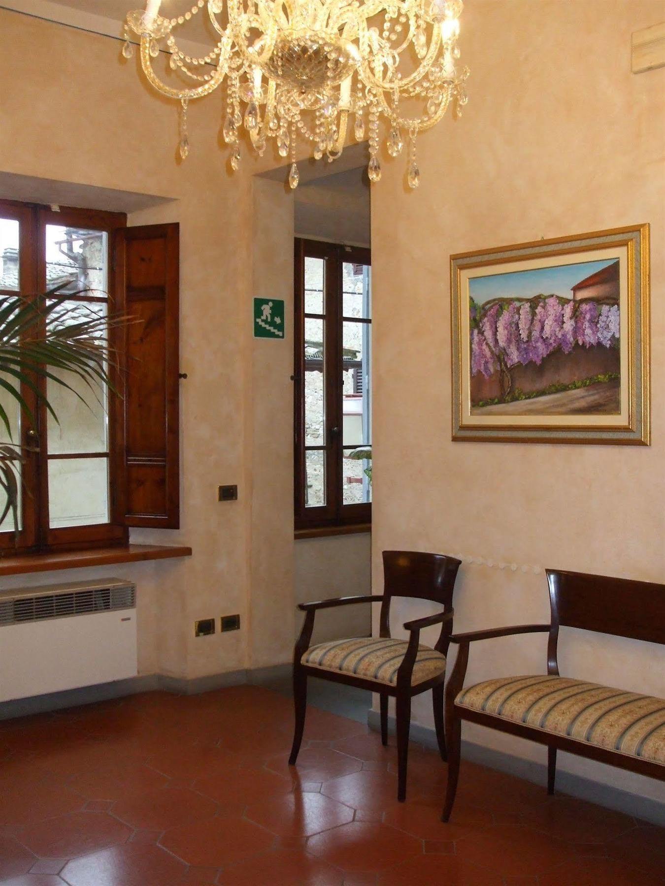 סן ג'ימיניאנו B&B Palazzo Al Torrione 2 מראה חיצוני תמונה
