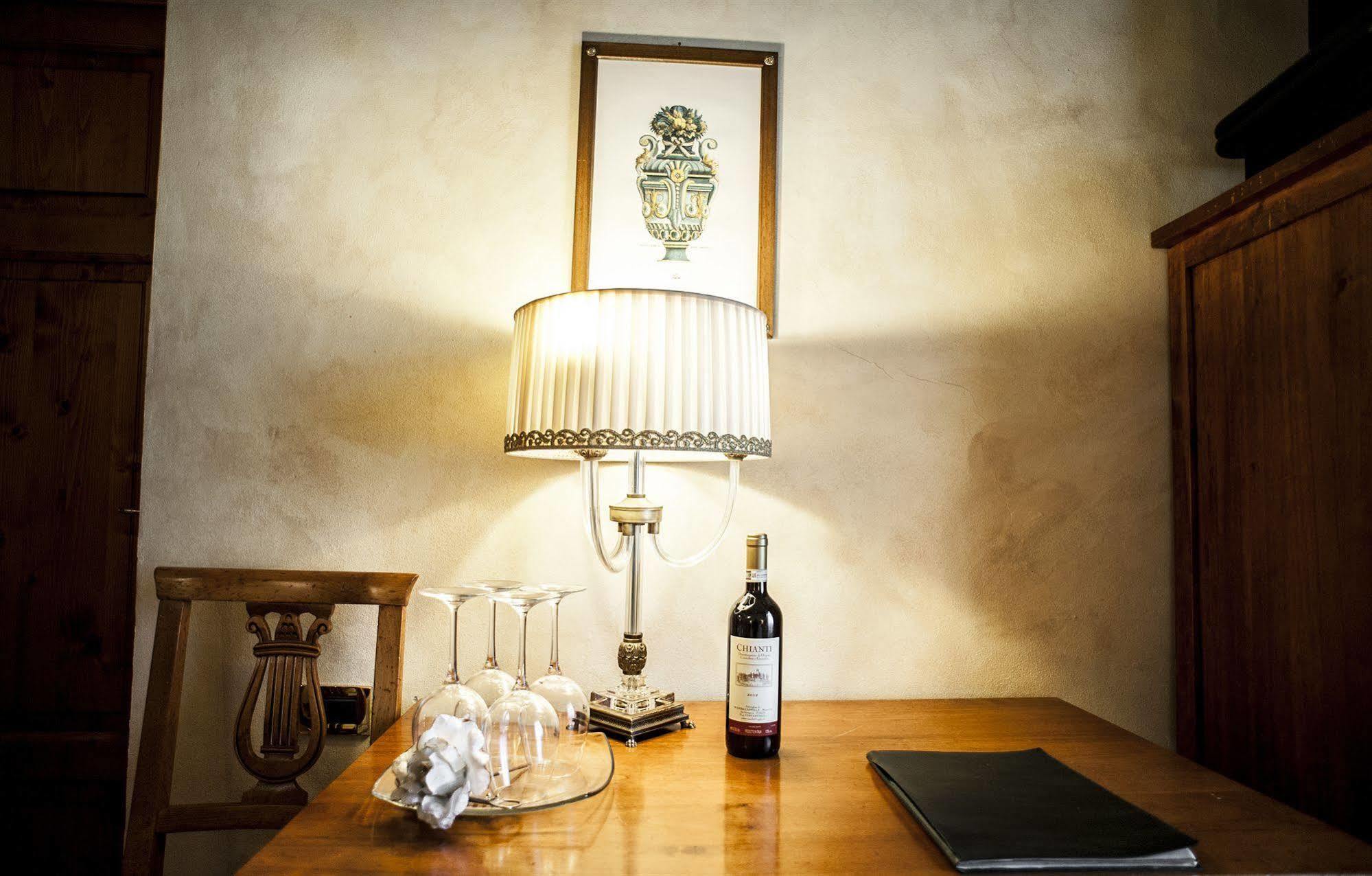 סן ג'ימיניאנו B&B Palazzo Al Torrione 2 מראה חיצוני תמונה